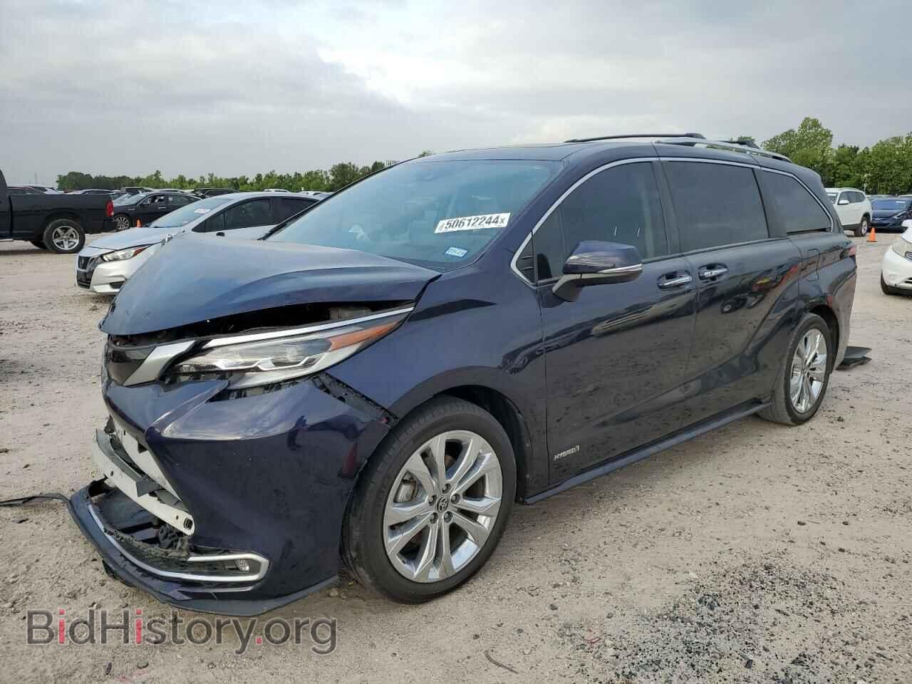 Фотография 5TDERKEC7MS032232 - TOYOTA SIENNA 2021