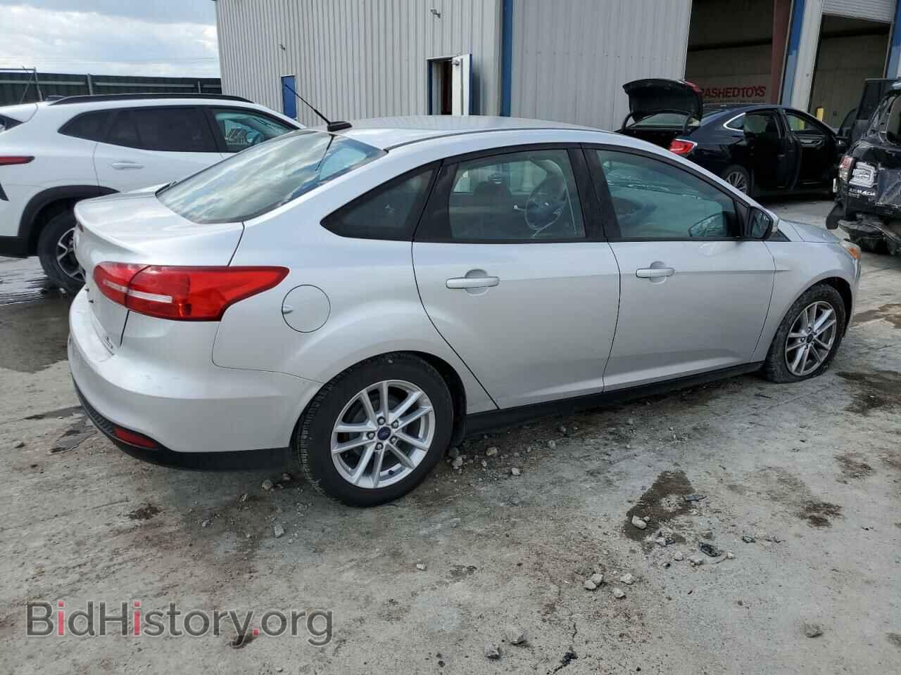 2016 FORD FOCUS - VIN: 1FADP3F2XGL310890 - Фото 3