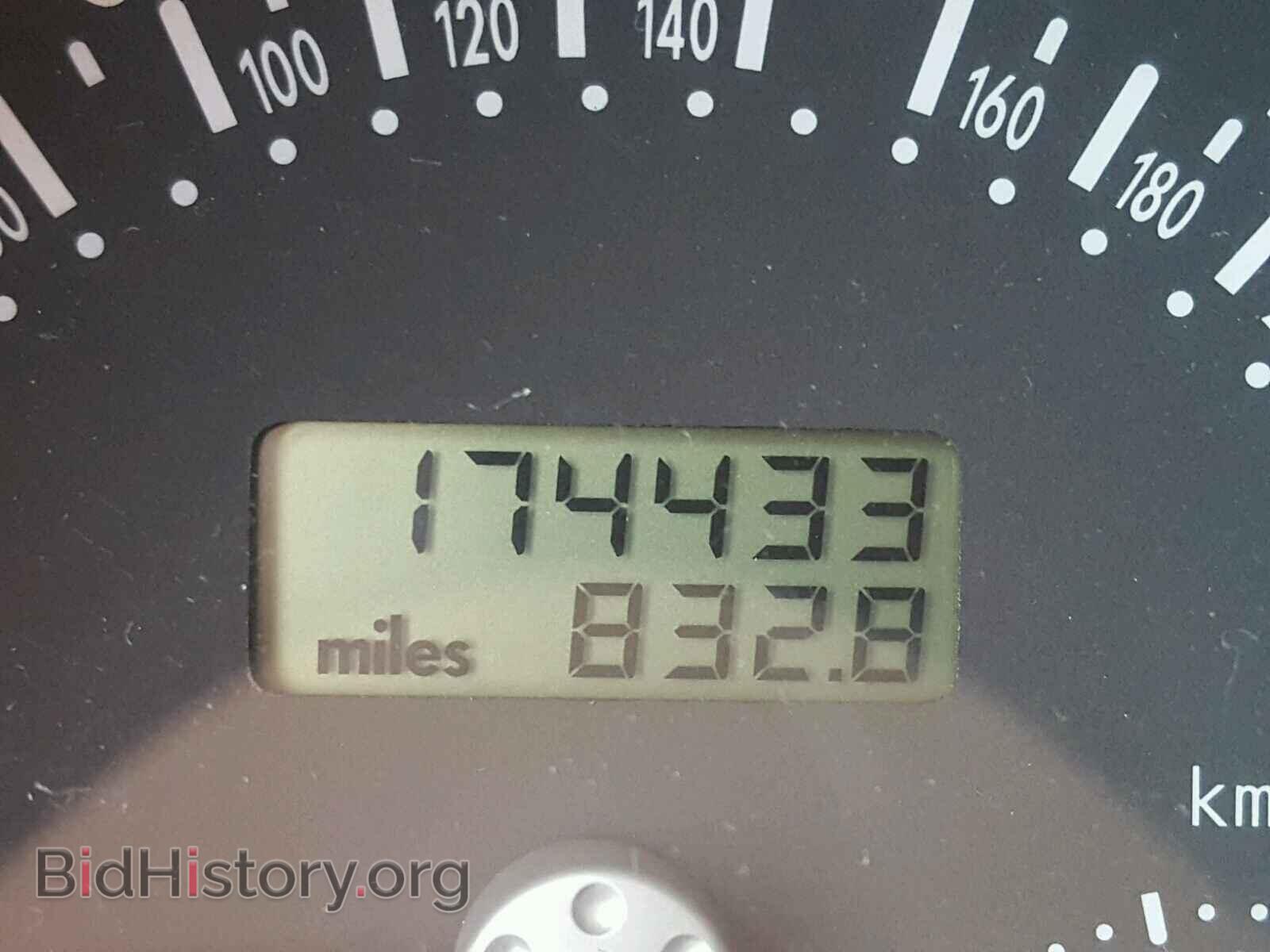 2003 VOLKSWAGEN BEETLE - VIN: 3VWFE21C03M411459 - Фото 8