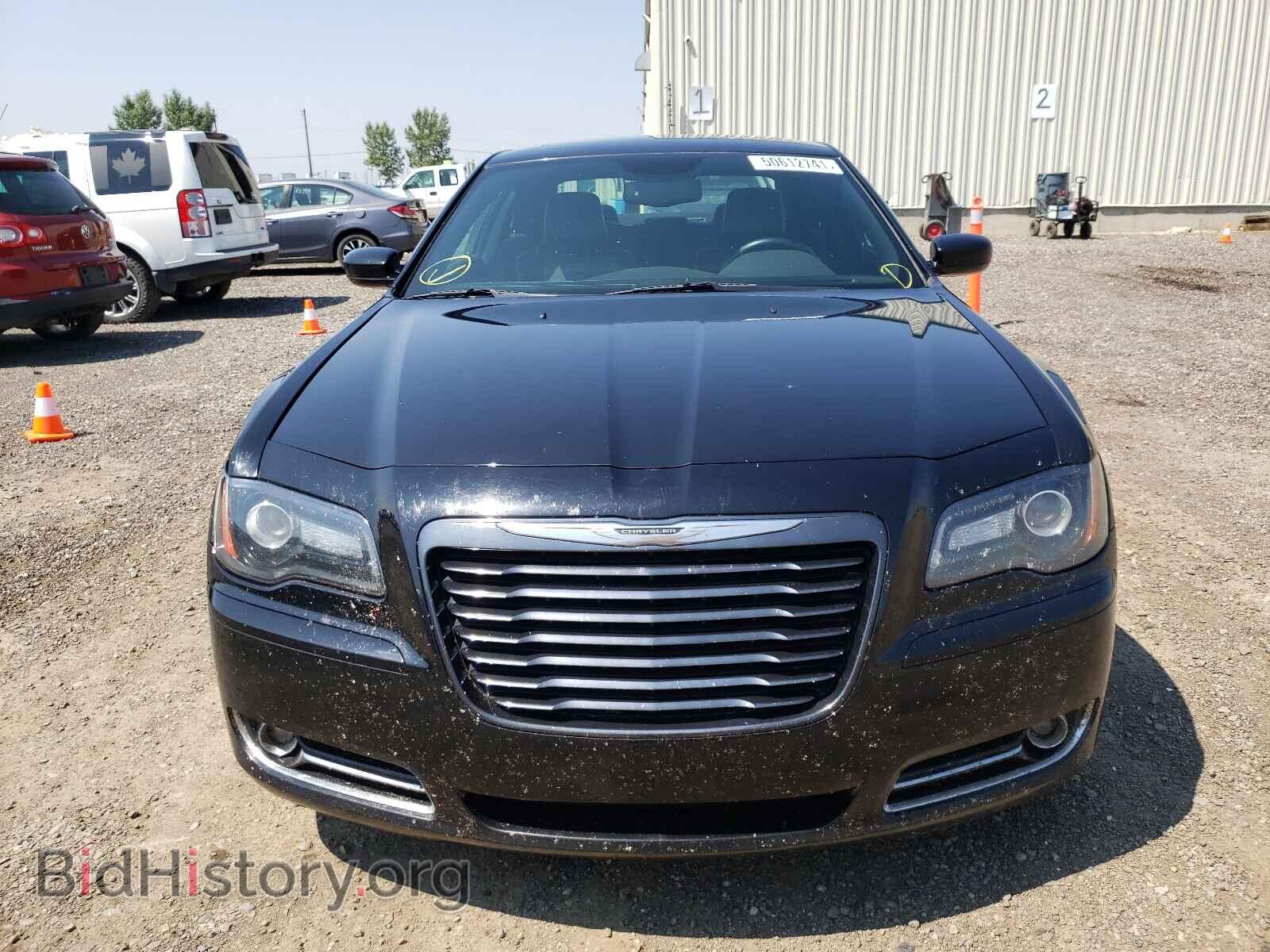 2014 CHRYSLER 300 - VIN: 2C3CCABG2EH372709 - Фото 9