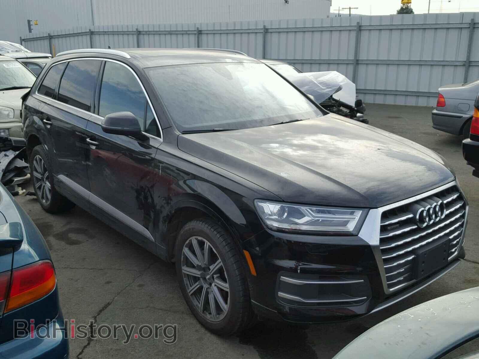 Фотография WA1LHAF7XHD038995 - AUDI Q7 2017