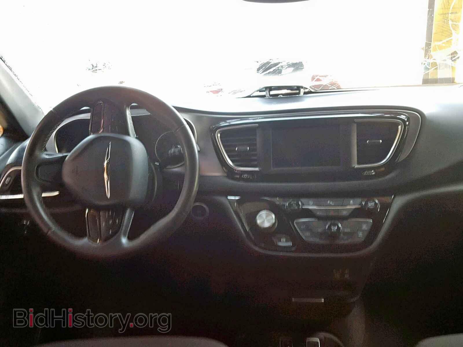 2019 CHRYSLER PACIFICA T - VIN: 2C4RC1FG2KR666830 - Photo 9