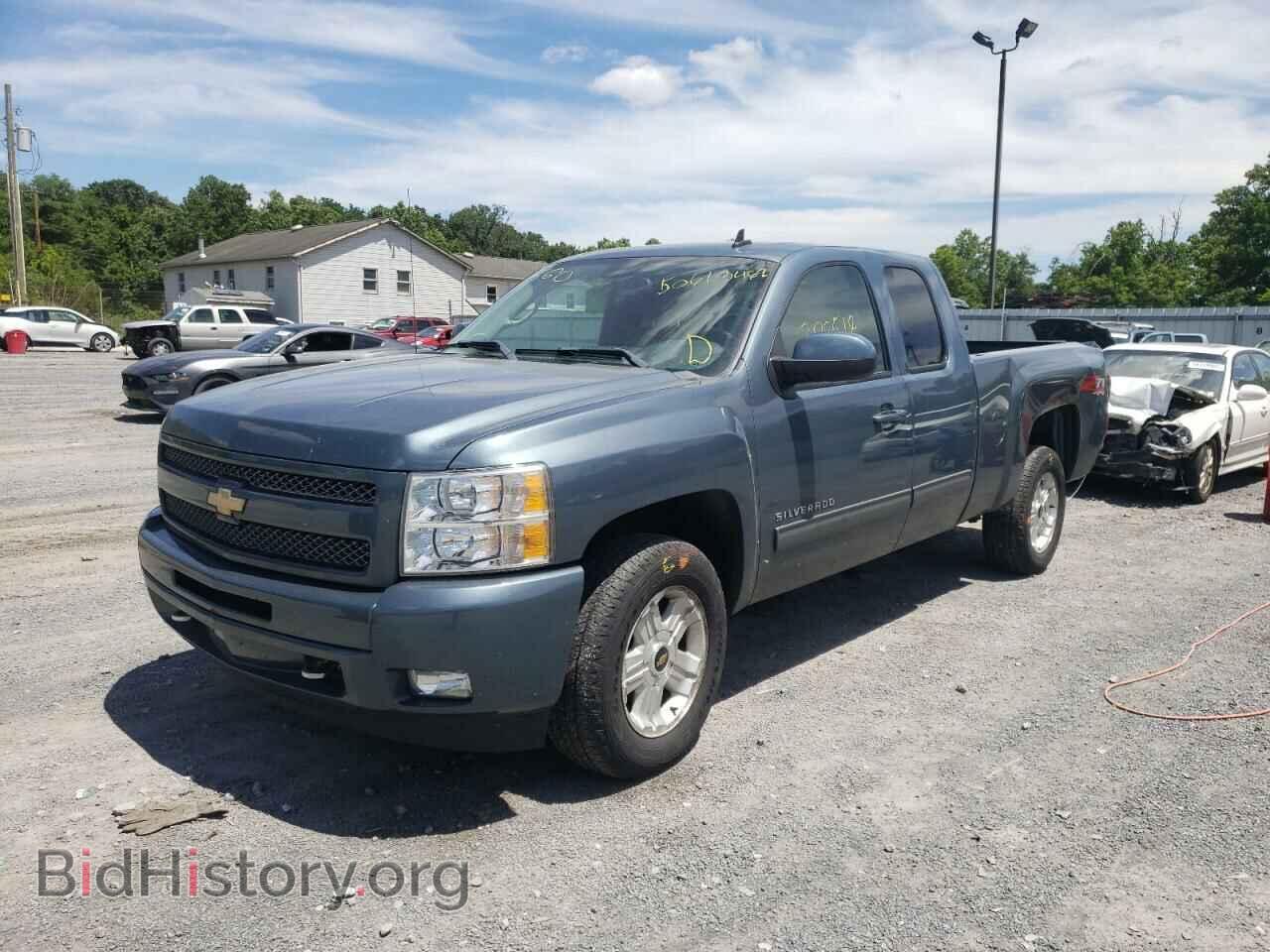 2011 CHEVROLET SILVERADO - VIN: 1GCRKSE31BZ273821 - Фото 2