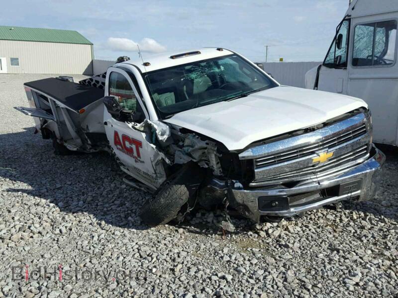 2015 Chevrolet SILVERADO (VIN 1GB3KYCG2FF666883) — фото 1 из 10, Copart, повреждение: бок