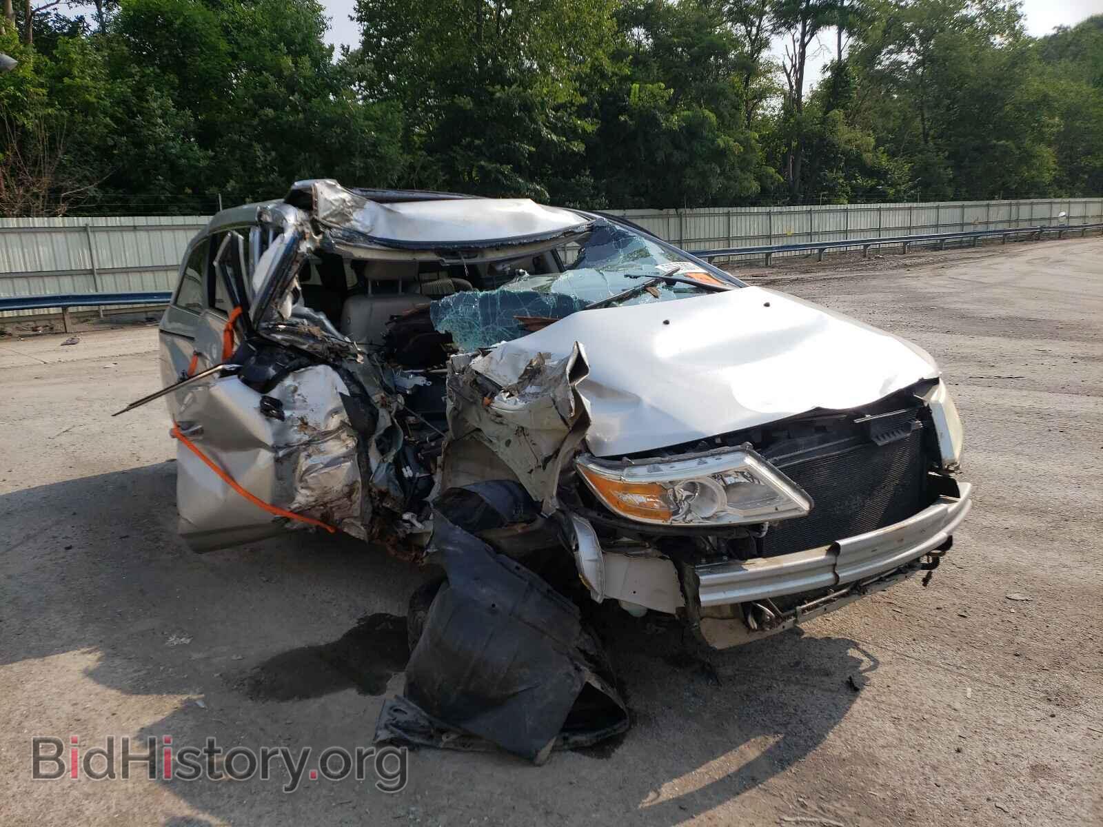 Photo 5FNRL5H62BB010845 - HONDA ODYSSEY 2011