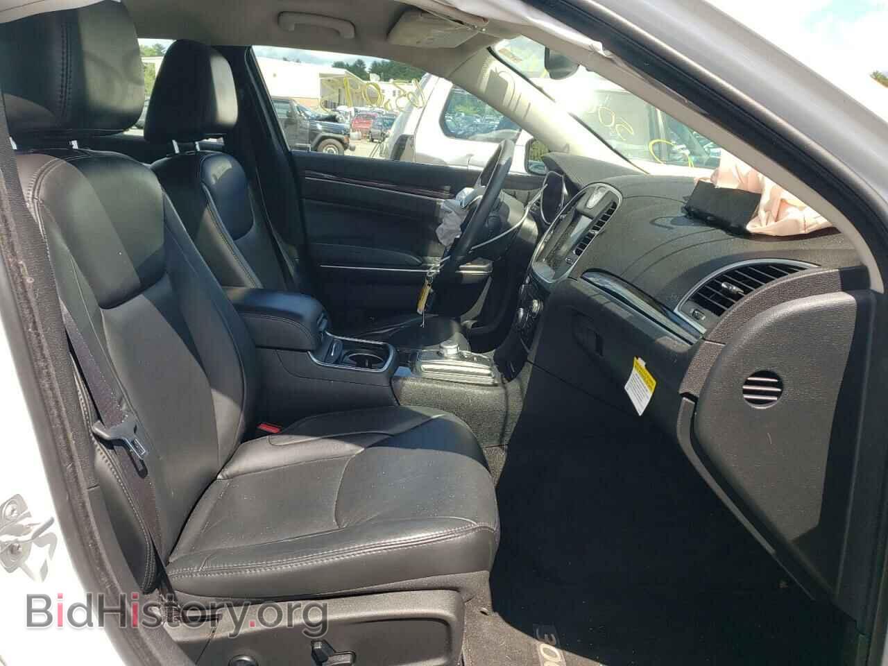 2016 CHRYSLER 300 - VIN: 2C3CCARG1GH262274 - Фото 5