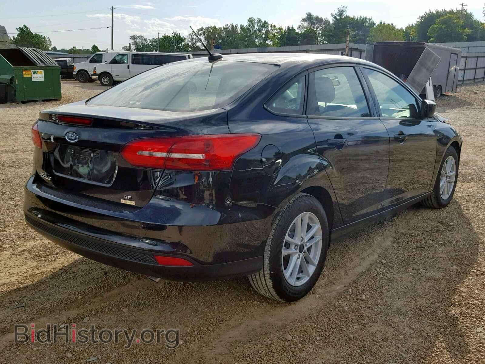 2018 FORD FOCUS SE - VIN: 1FADP3FE2JL259712 - Фото 4