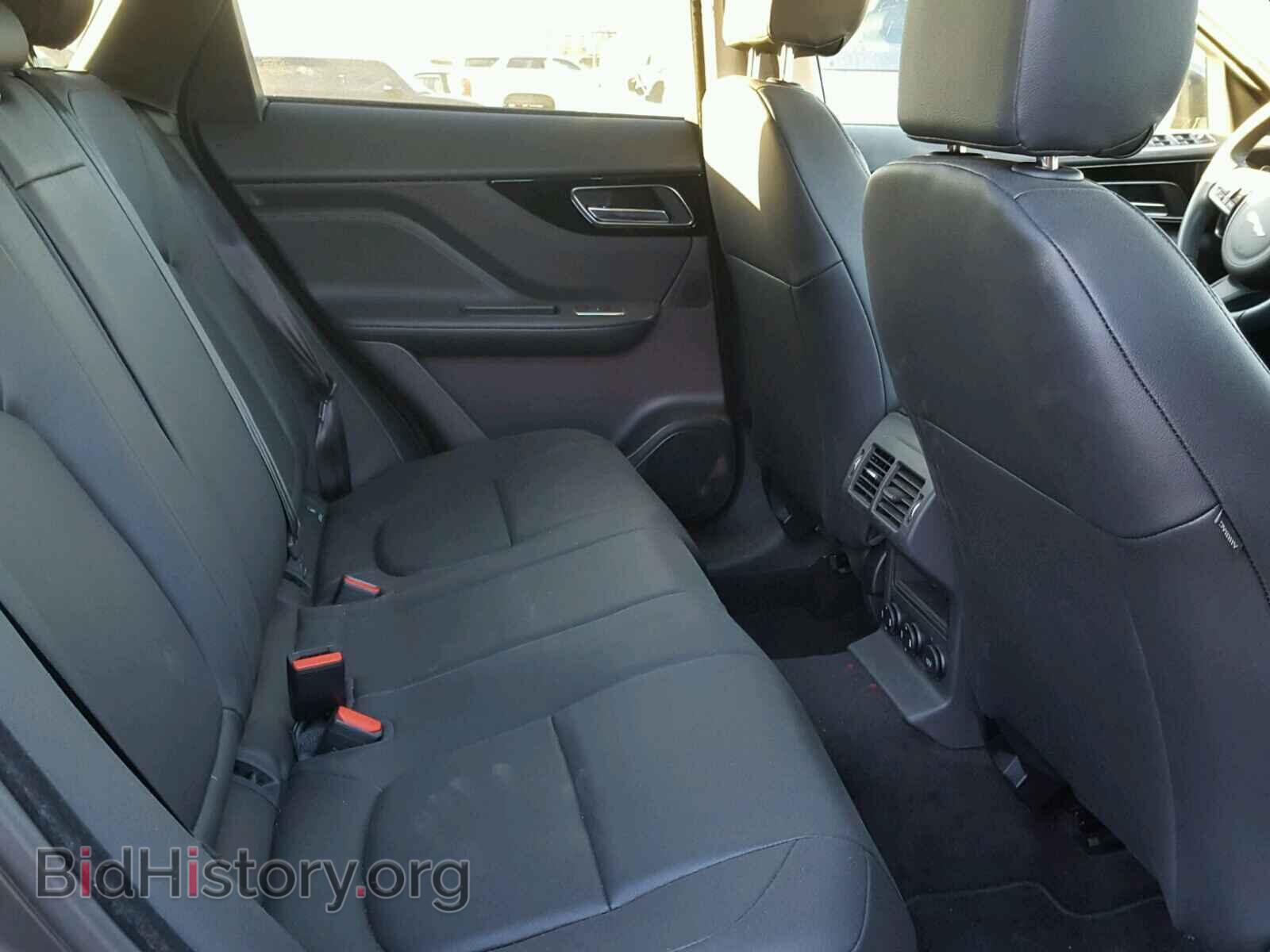 2017 JAGUAR F-PACE - VIN: SADCJ2BV0HA088279 - Фото 6