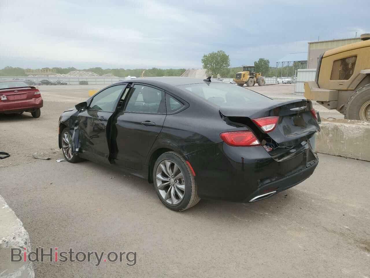2016 CHRYSLER 200 - VIN: 1C3CCCBBXGN130356 - Фото 2