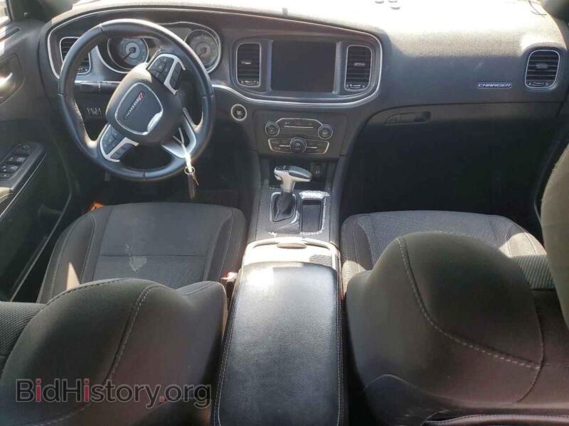 2016 Dodge CHARGER (VIN 2C3CDXHG8GH326568) — photo 8 of 12
