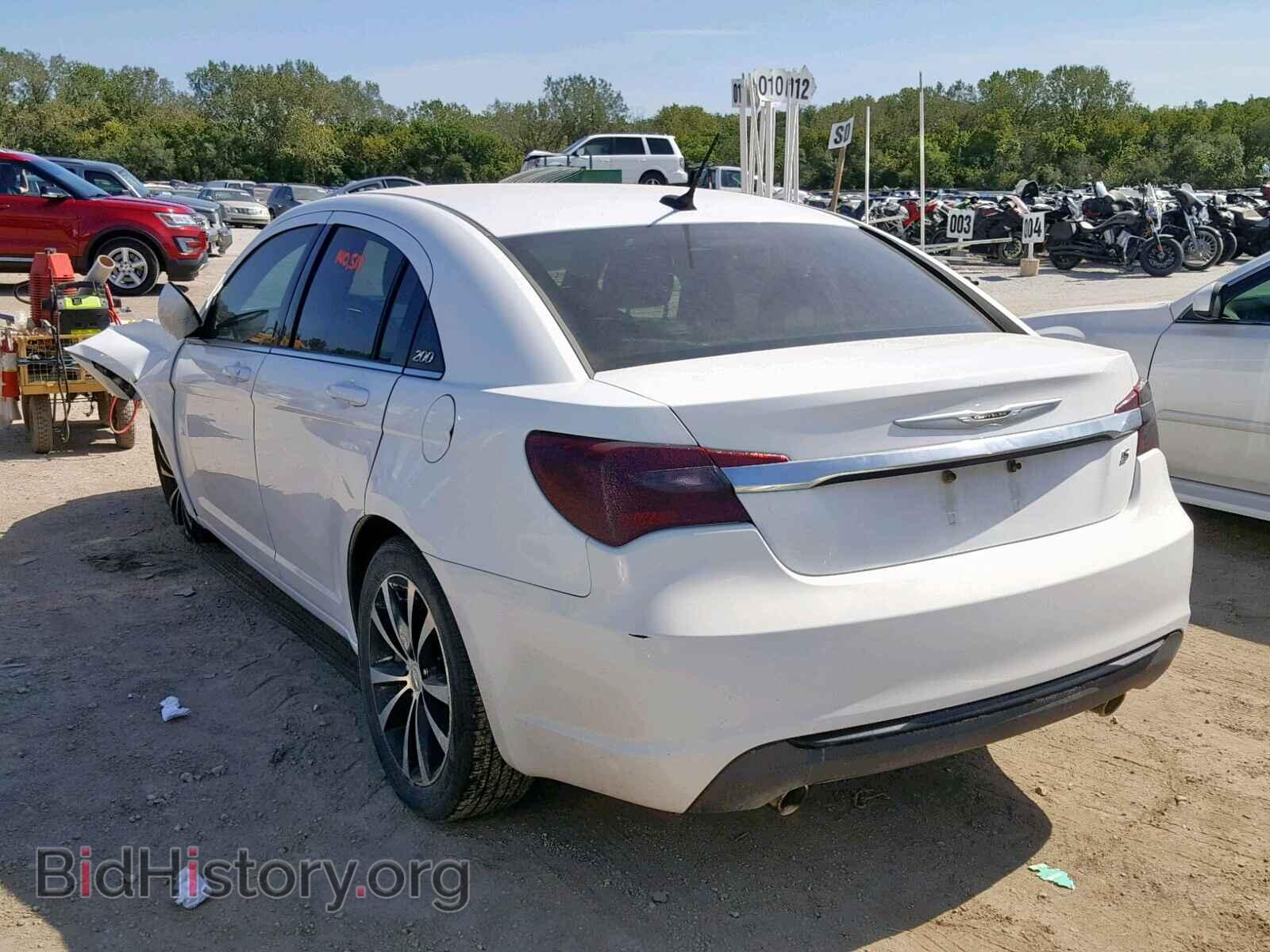2012 CHRYSLER 200 - VIN: 1C3CCBHGXCN108333 - Фото 3