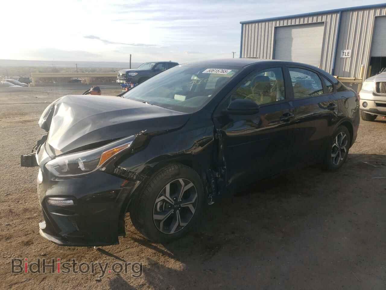 Photo 3KPF24AD1ME374059 - KIA FORTE 2021