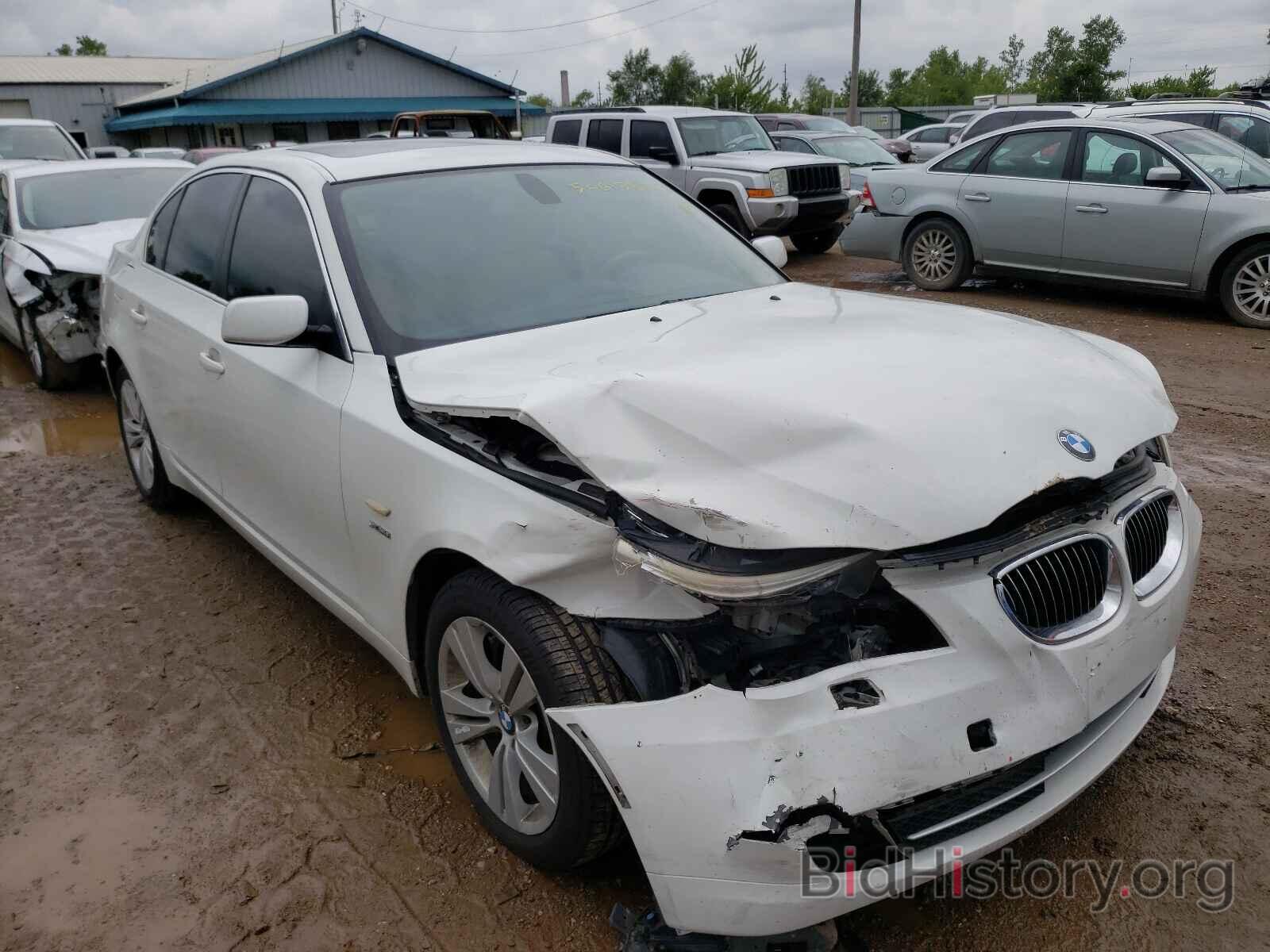 Фотография WBANV1C55AC157749 - BMW 5 SERIES 2010