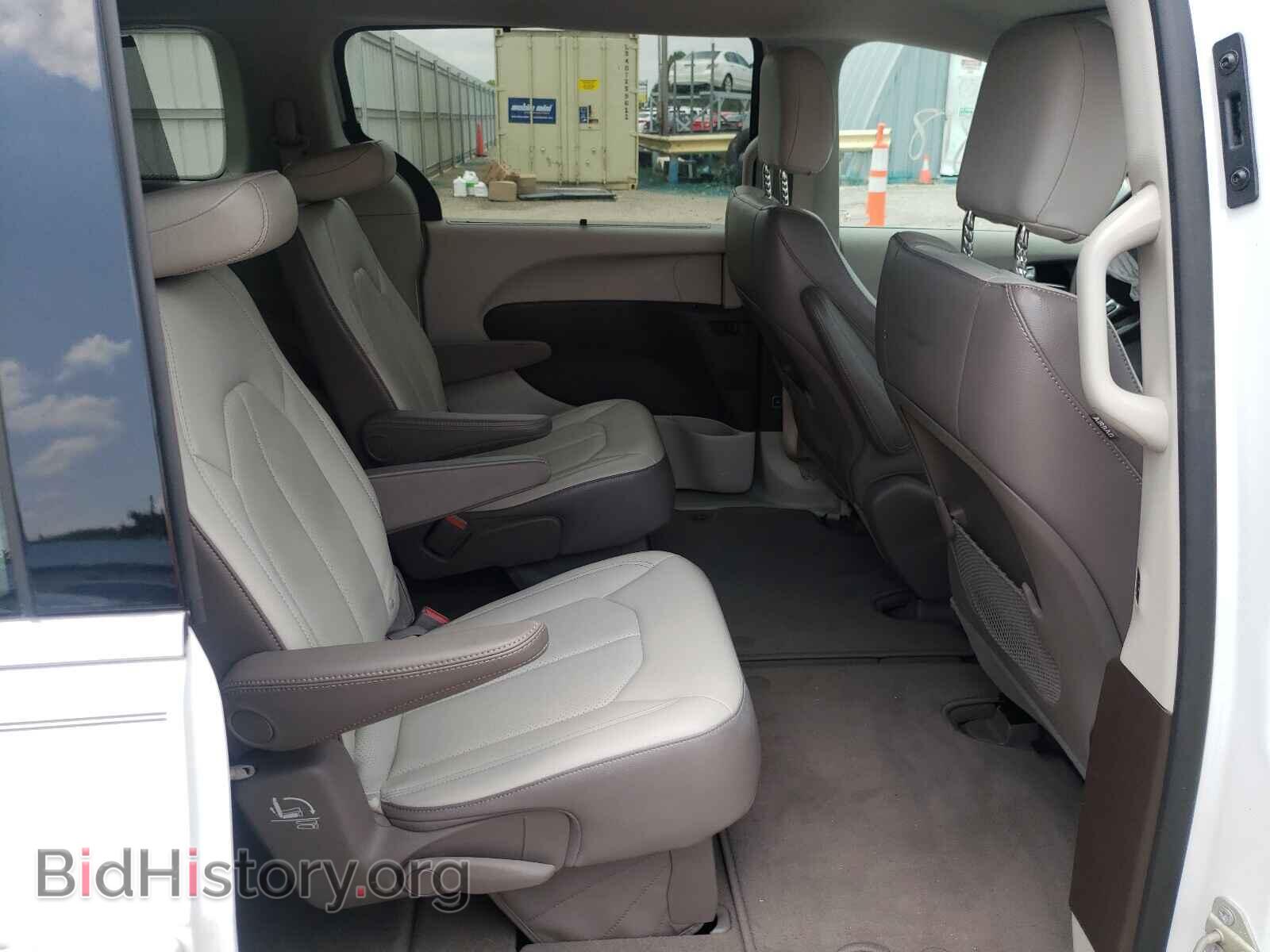 2018 CHRYSLER PACIFICA - VIN: 2C4RC1BG5JR316757 - Фото 6