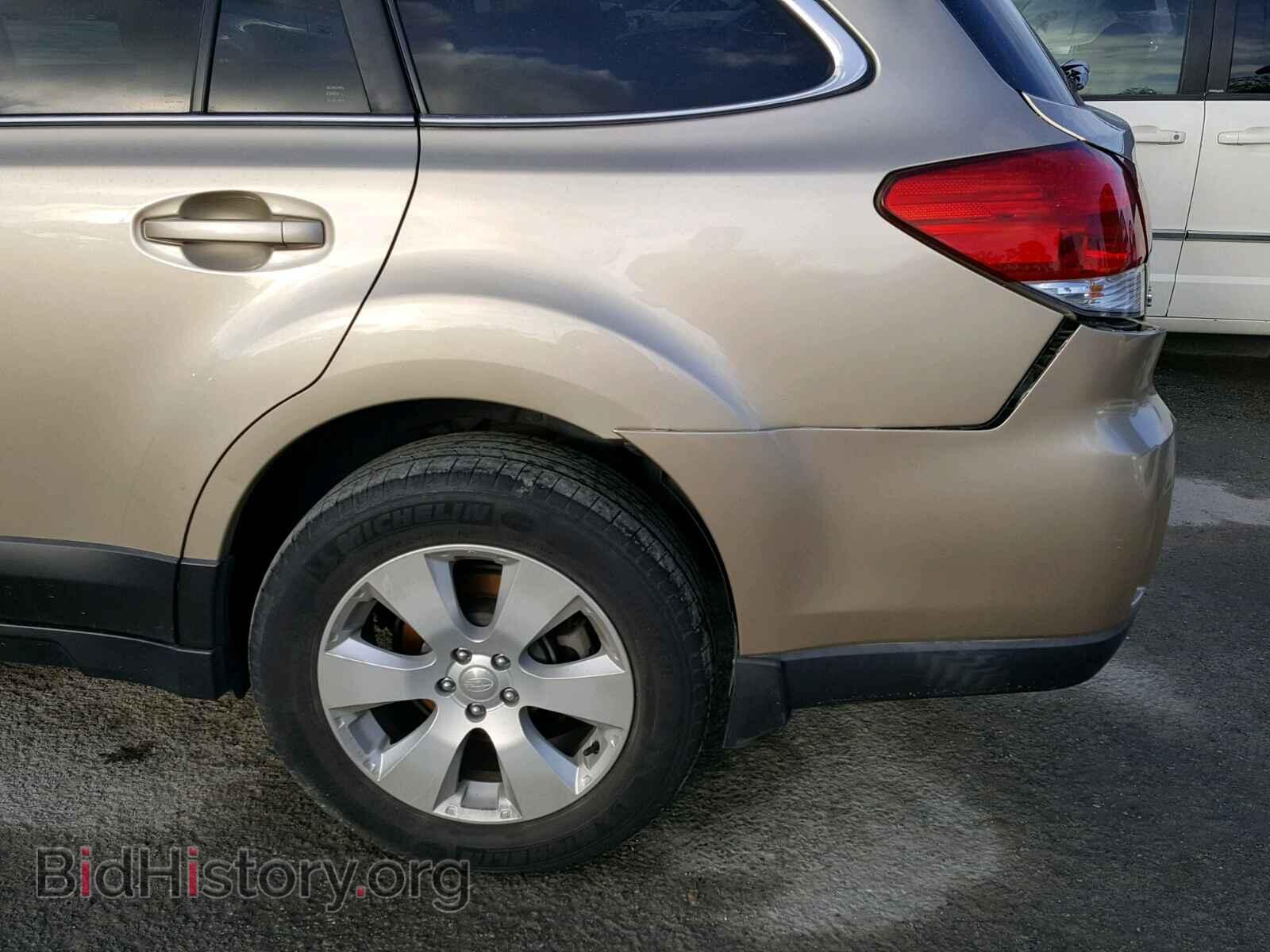 2010 SUBARU OUTBACK - VIN: 4S4BRCCC9A3359607 - Фото 9