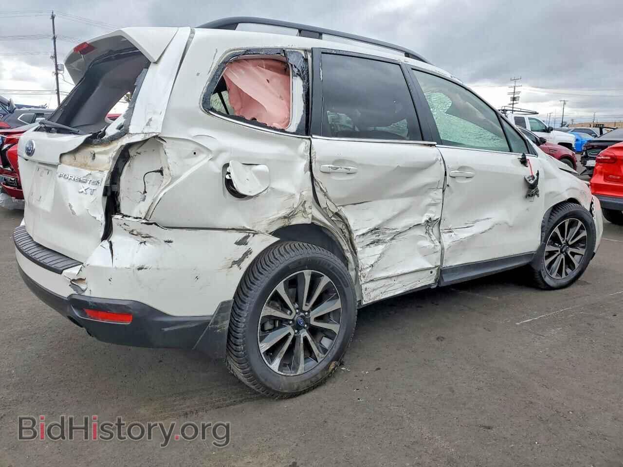 2017 SUBARU FORESTER - VIN: JF2SJGEC8HH428558 - Фото 3