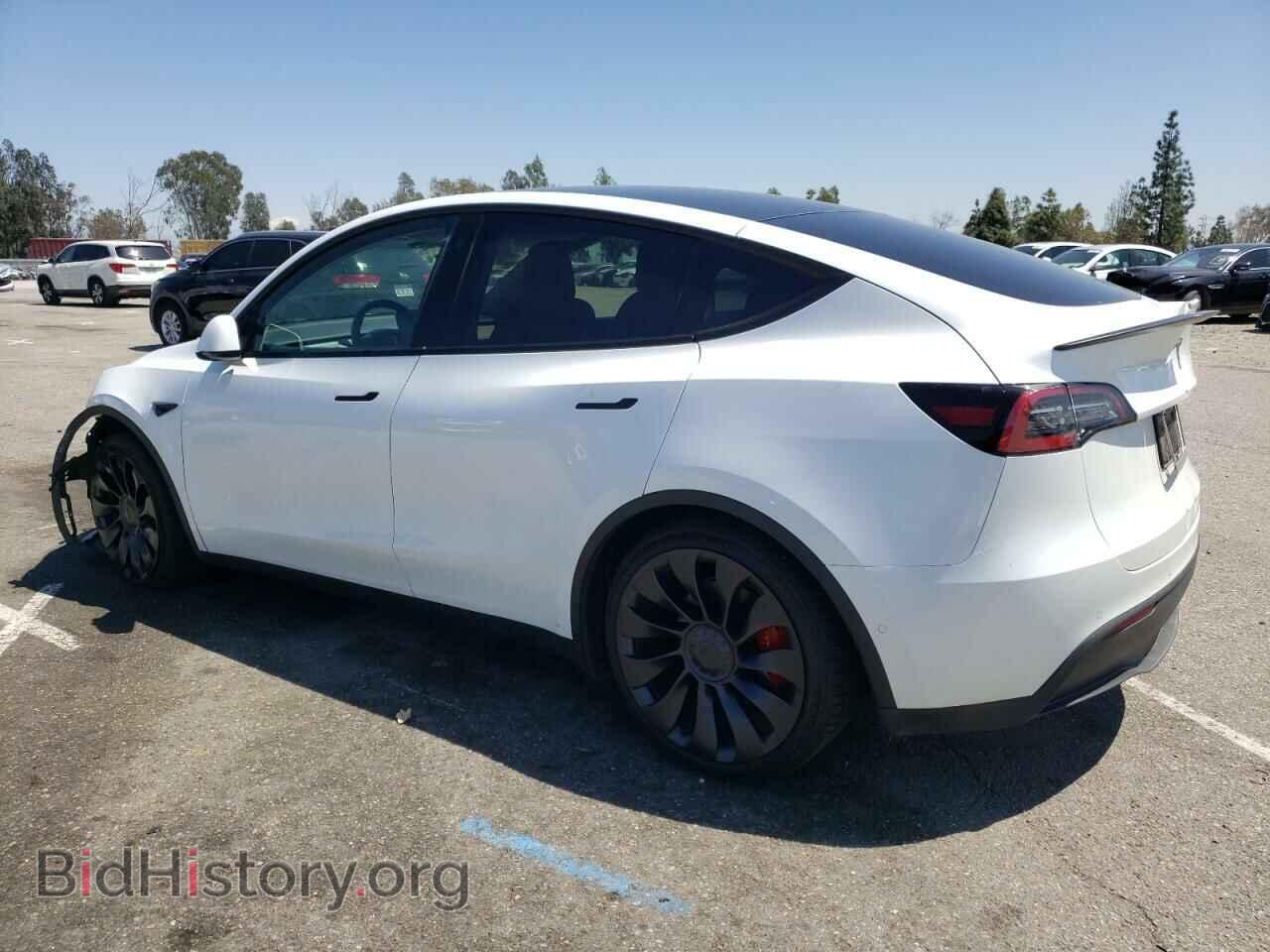 2022 TESLA MODEL Y - VIN: 7SAYGDEF1NF508511 - Фото 2