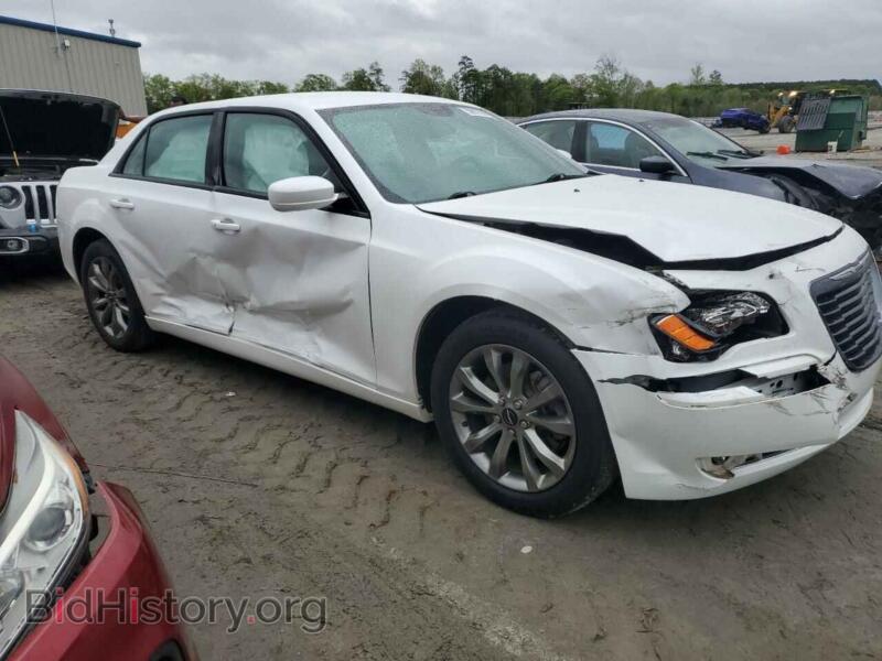 2014 Chrysler 300 (VIN 2C3CCAGG6EH261069) — фото 4 из 12