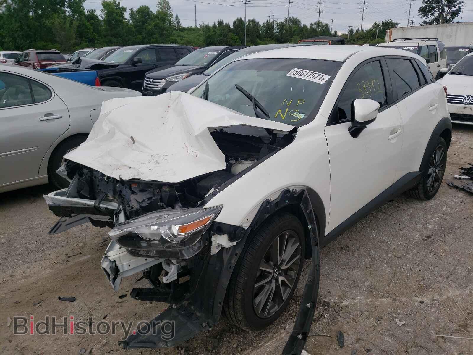 2017 MAZDA CX-3 - VIN: JM1DKDC78H0172056 - Фото 2