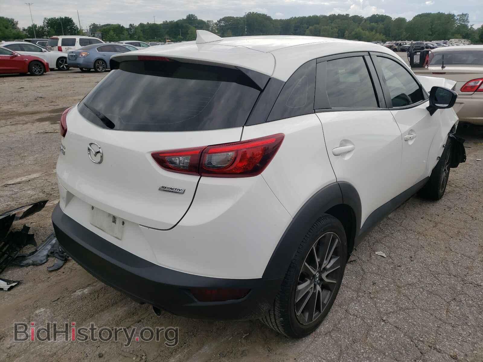 2017 MAZDA CX-3 - VIN: JM1DKDC78H0172056 - Фото 4