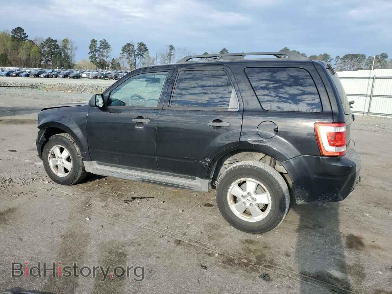 2011 FORD ESCAPE - VIN: 1FMCU9DG0BKB25421 - Фото 2