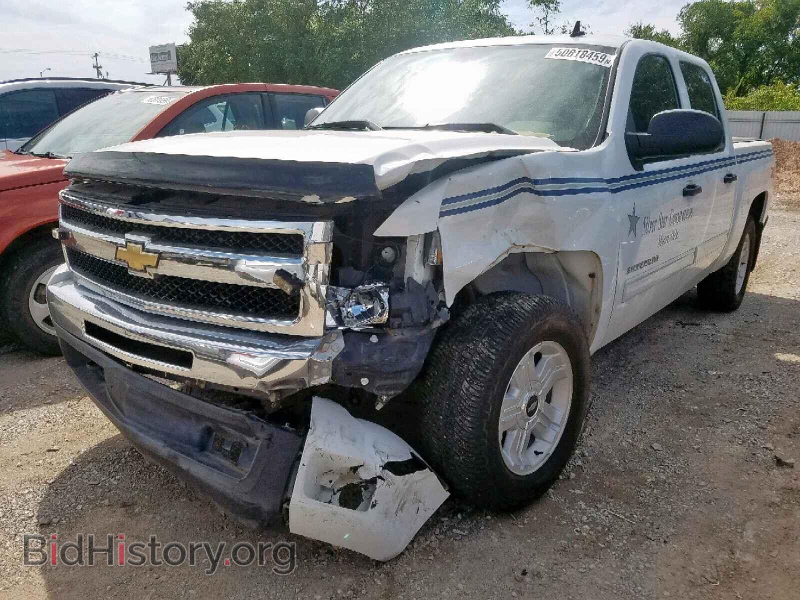 2011 CHEVROLET SILVERADO - VIN: 3GCPKSE38BG399780 - Фото 2