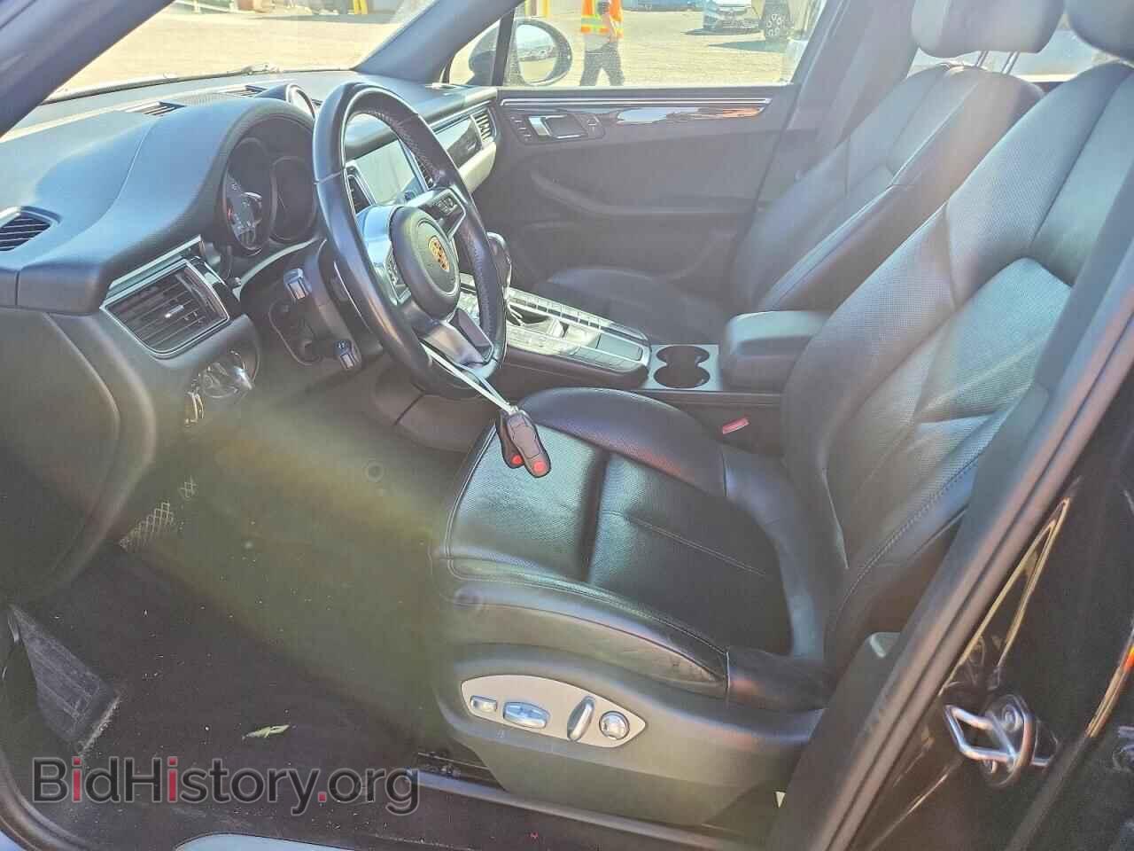 2017 PORSCHE MACAN - VIN: WP1AB2A54HLB13902 - Photo 7