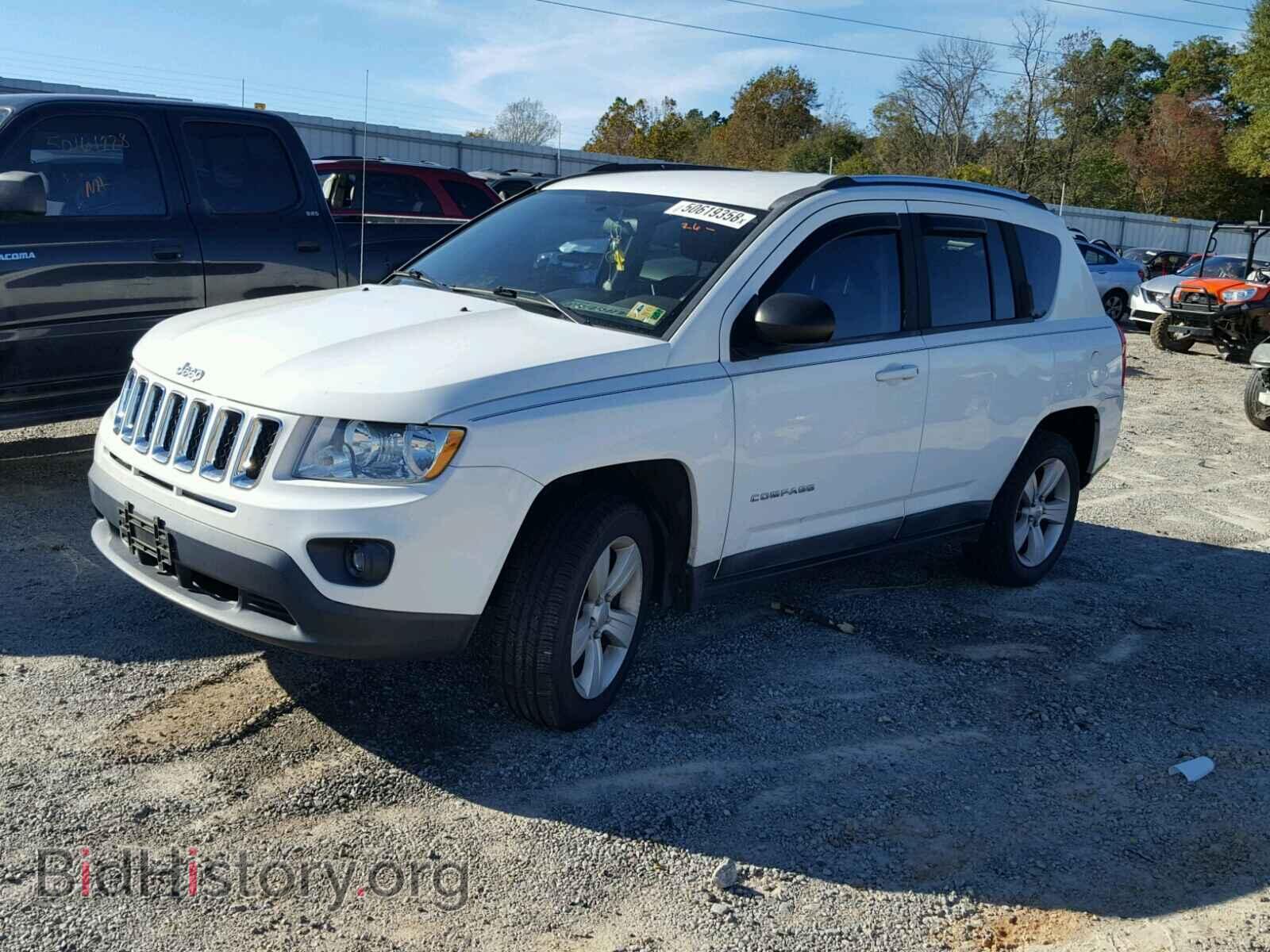 2011 JEEP COMPASS SP - VIN: 1J4NF1FB9BD193600 - Photo 2