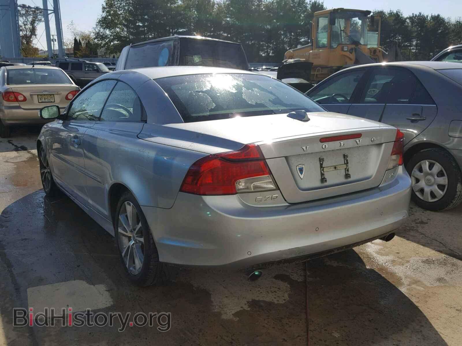 2012 VOLVO C70 - VIN: YV1672MC8CJ125486 - Фото 3