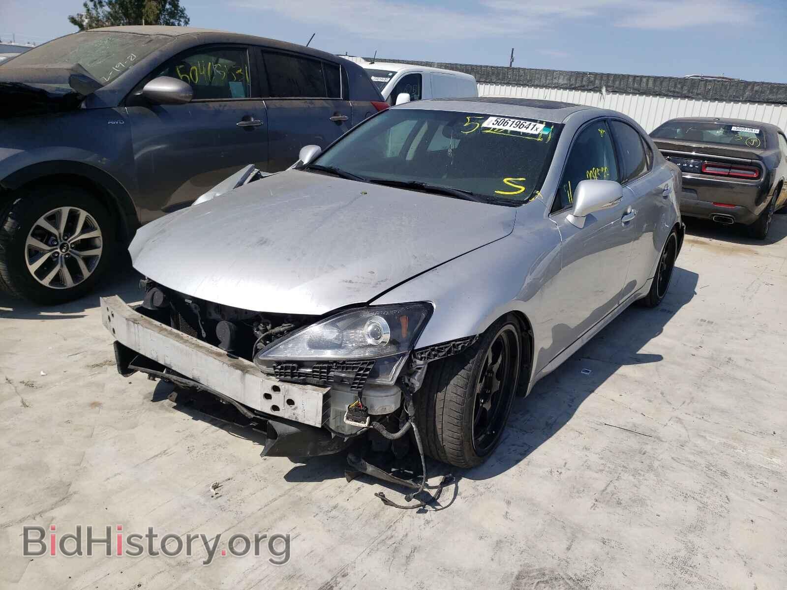 2011 LEXUS IS - VIN: JTHBF5C20B2100543 - Фото 2