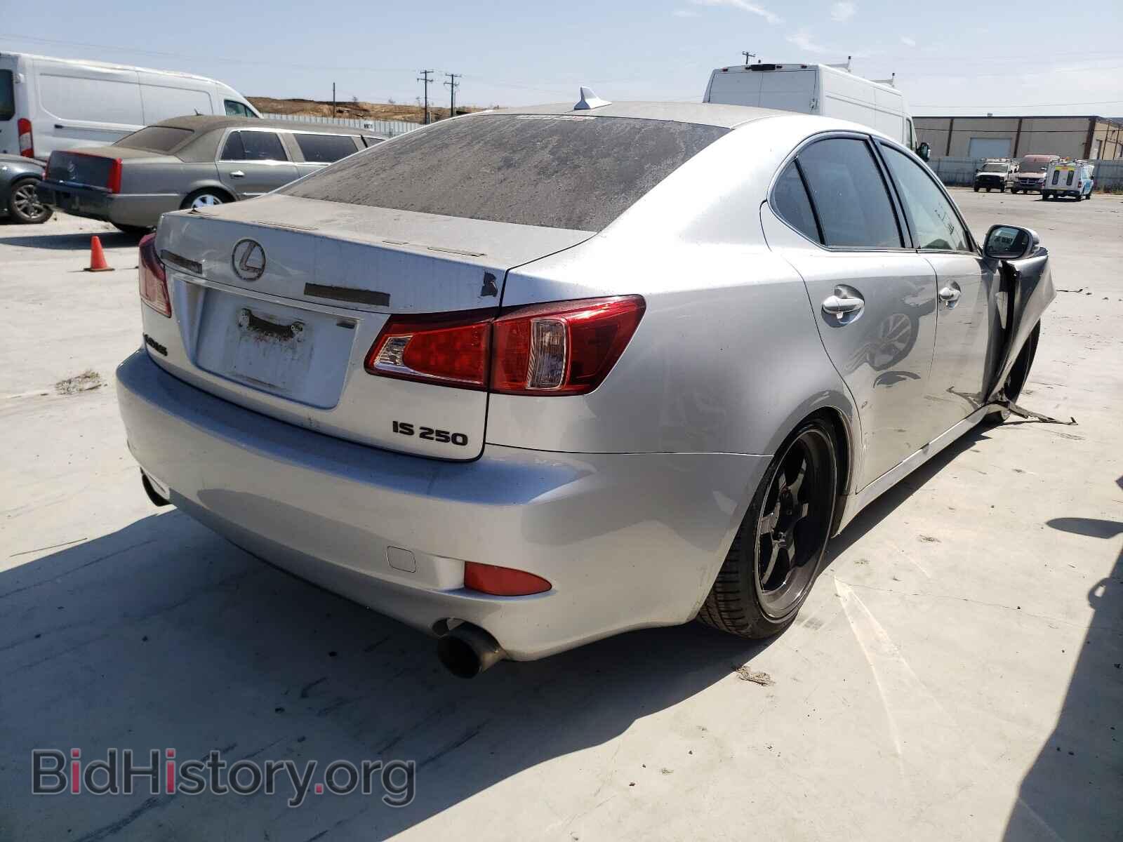 2011 LEXUS IS - VIN: JTHBF5C20B2100543 - Фото 4