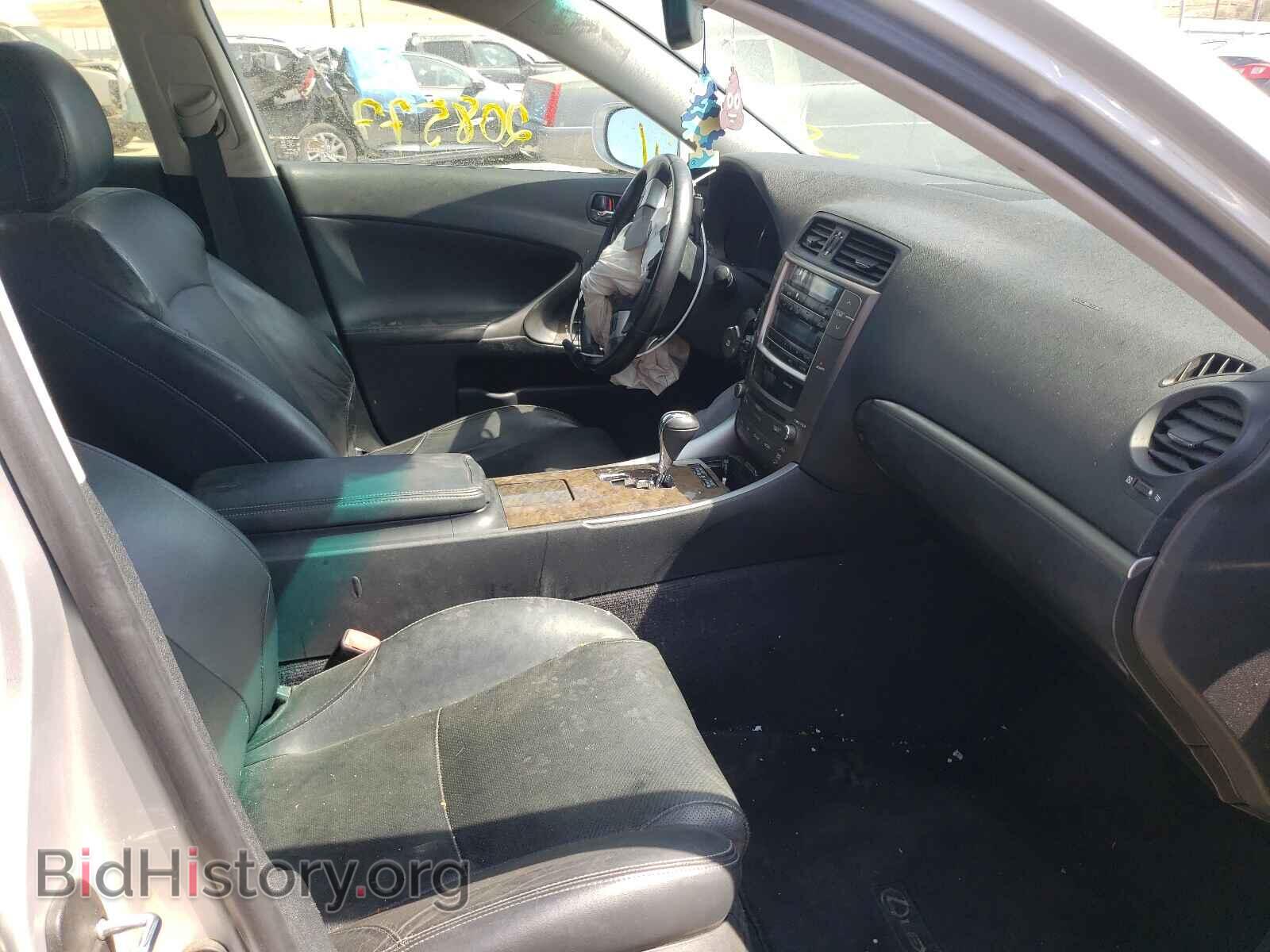2011 LEXUS IS - VIN: JTHBF5C20B2100543 - Фото 5