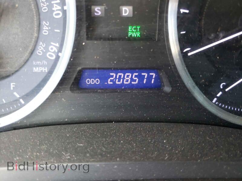 2011 Lexus IS (VIN JTHBF5C20B2100543) — photo 8 of 10