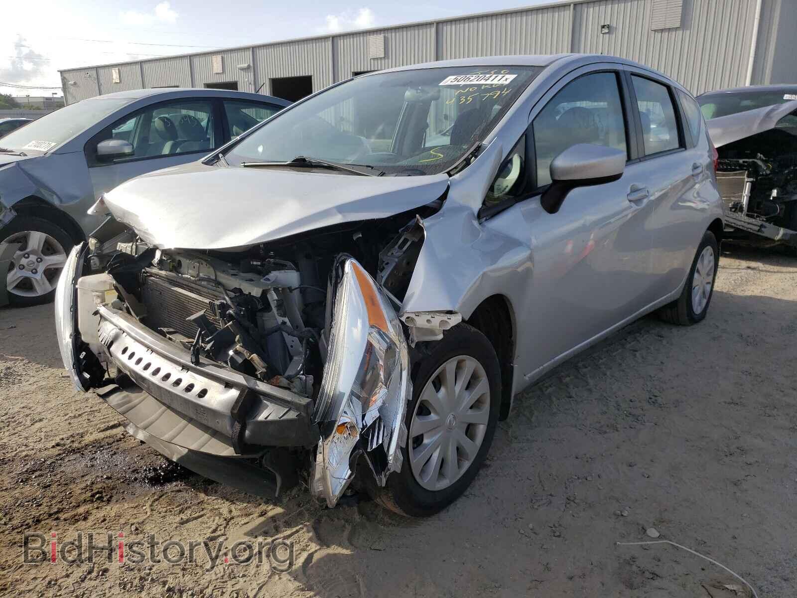 2015 NISSAN VERSA - VIN: 3N1CE2CP9FL435794 - Фото 2