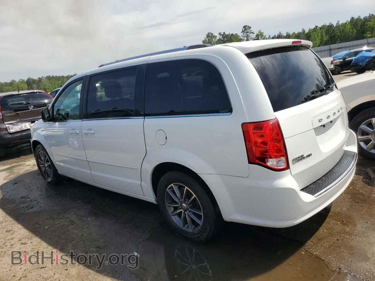 2017 DODGE CARAVAN - VIN: 2C4RDGCG1HR724388 - Photo 2