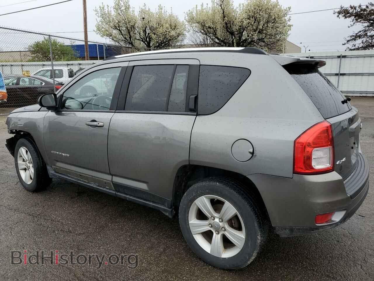 2011 JEEP COMPASS - VIN: 1J4NF1FB6BD277941 - Фото 2