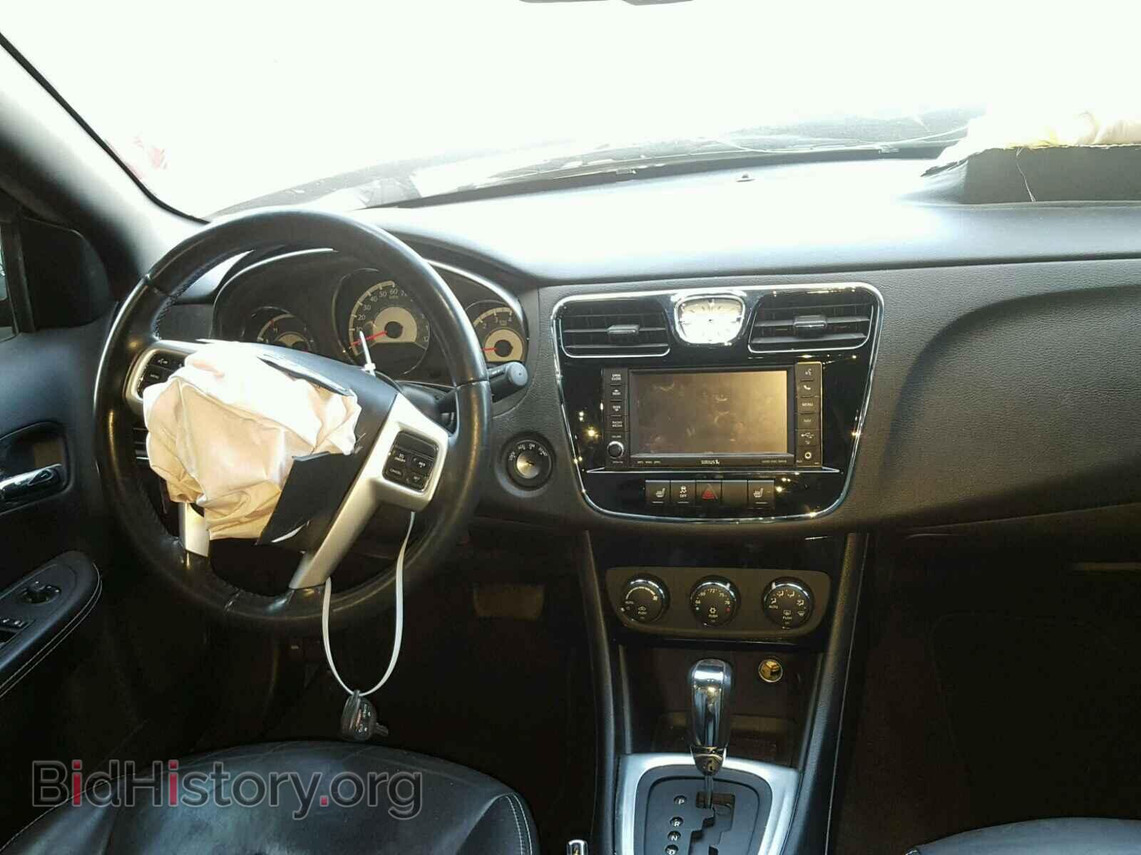 2012 CHRYSLER 200 - VIN: 1C3CCBCB1CN308755 - Фото 9