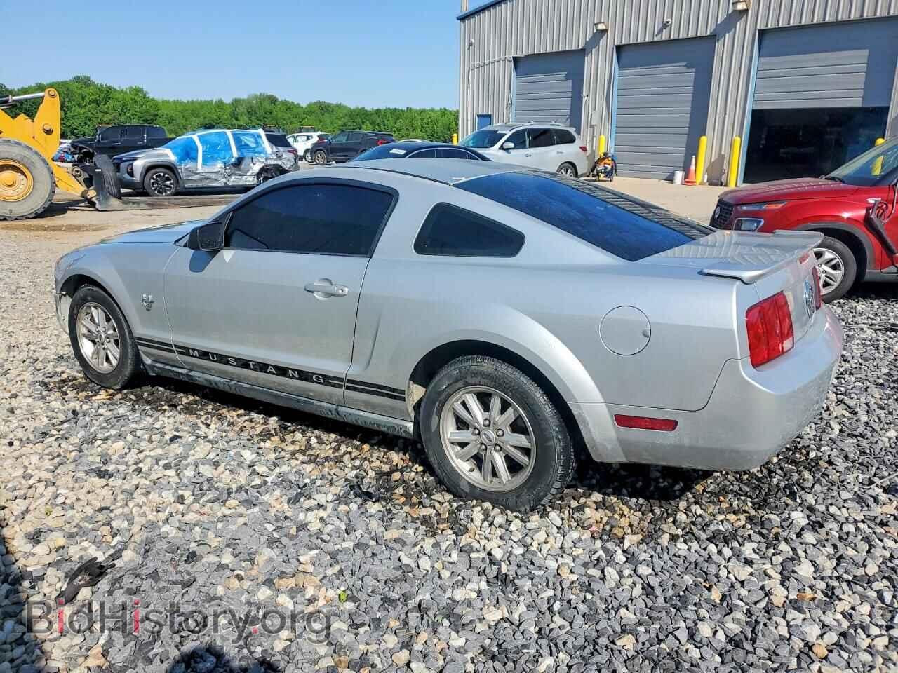 2009 FORD MUSTANG - VIN: 1ZVHT80N095112329 - Фото 2