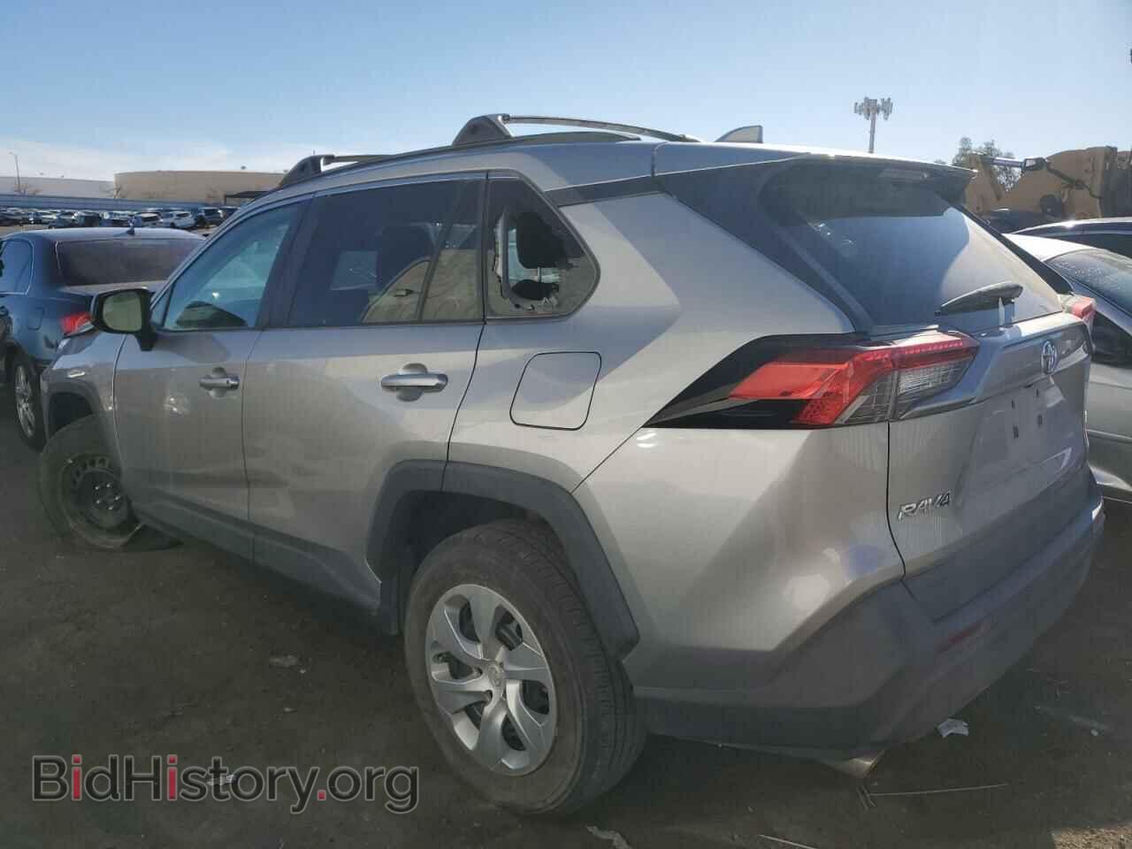2020 TOYOTA RAV4 - VIN: 2T3H1RFVXLC070288 - Фото 2