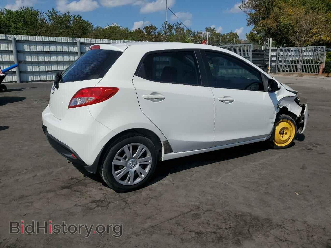 2014 MAZDA 2 - VIN: JM1DE1KY2E0185624 - Фото 3