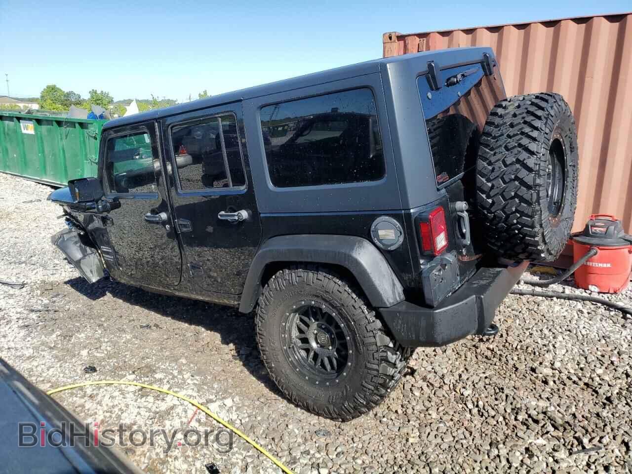 2017 JEEP WRANGLER - VIN: 1C4BJWDG3HL565773 - Фото 2