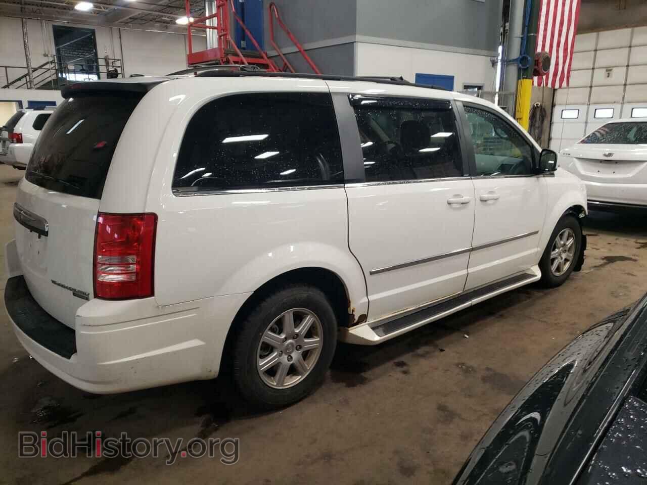 2010 CHRYSLER MINIVAN - VIN: 2A4RR5DX6AR337257 - Фото 3