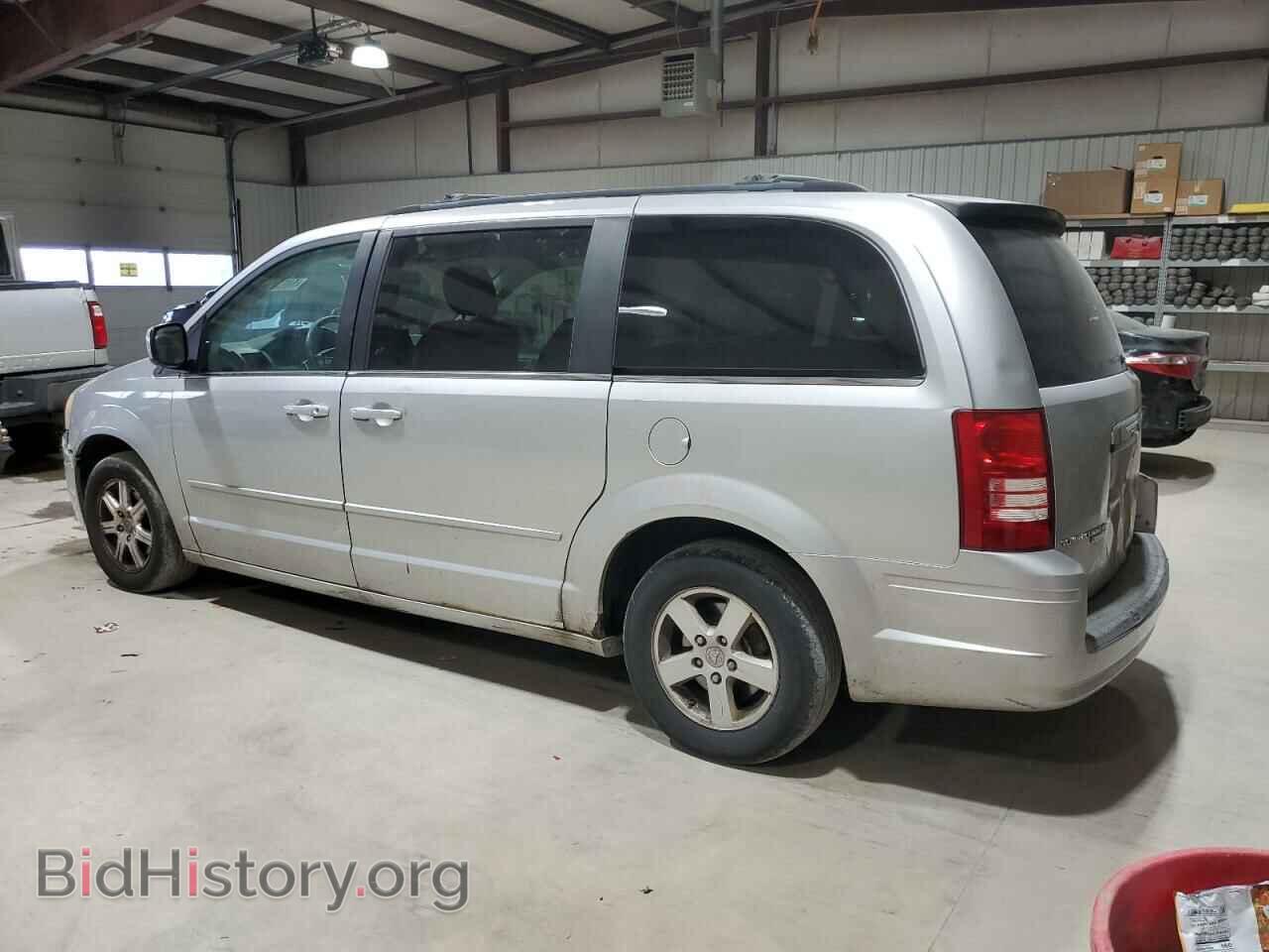 2008 CHRYSLER MINIVAN - VIN: 2A8HR54P98R636567 - Фото 2