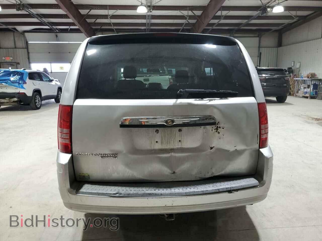 2008 CHRYSLER MINIVAN - VIN: 2A8HR54P98R636567 - Фото 6