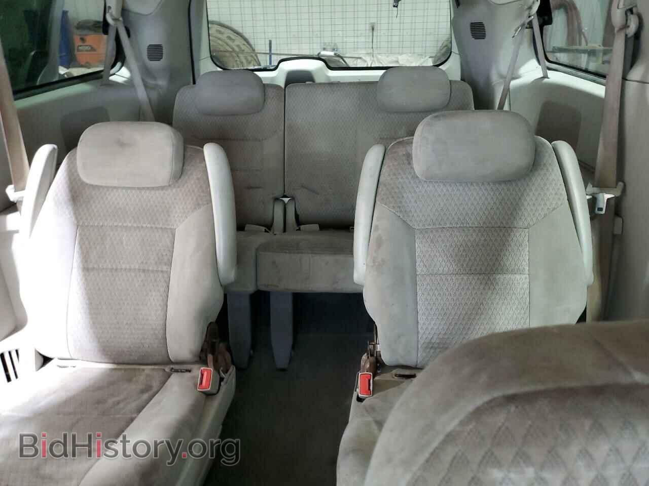2008 CHRYSLER MINIVAN - VIN: 2A8HR54P98R636567 - Фото 10