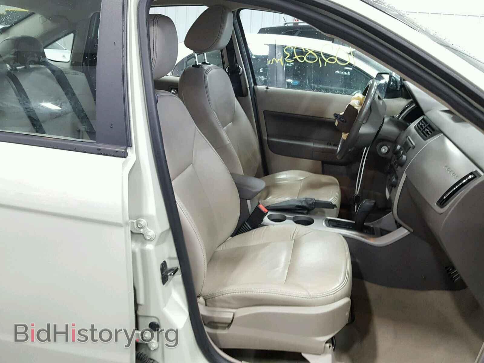 2011 FORD FOCUS - VIN: 1FAHP3HN1BW190266 - Фото 5
