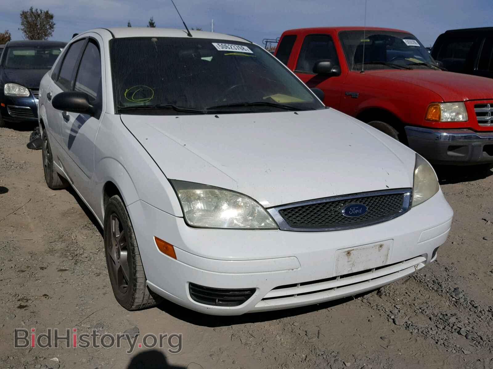 Фотография 1FAFP34N47W158660 - FORD FOCUS 2007