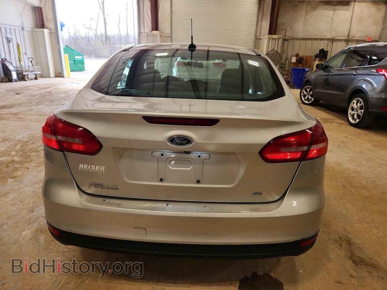 2017 FORD FOCUS - VIN: 1FADP3F2XHL339419 - Photo 6