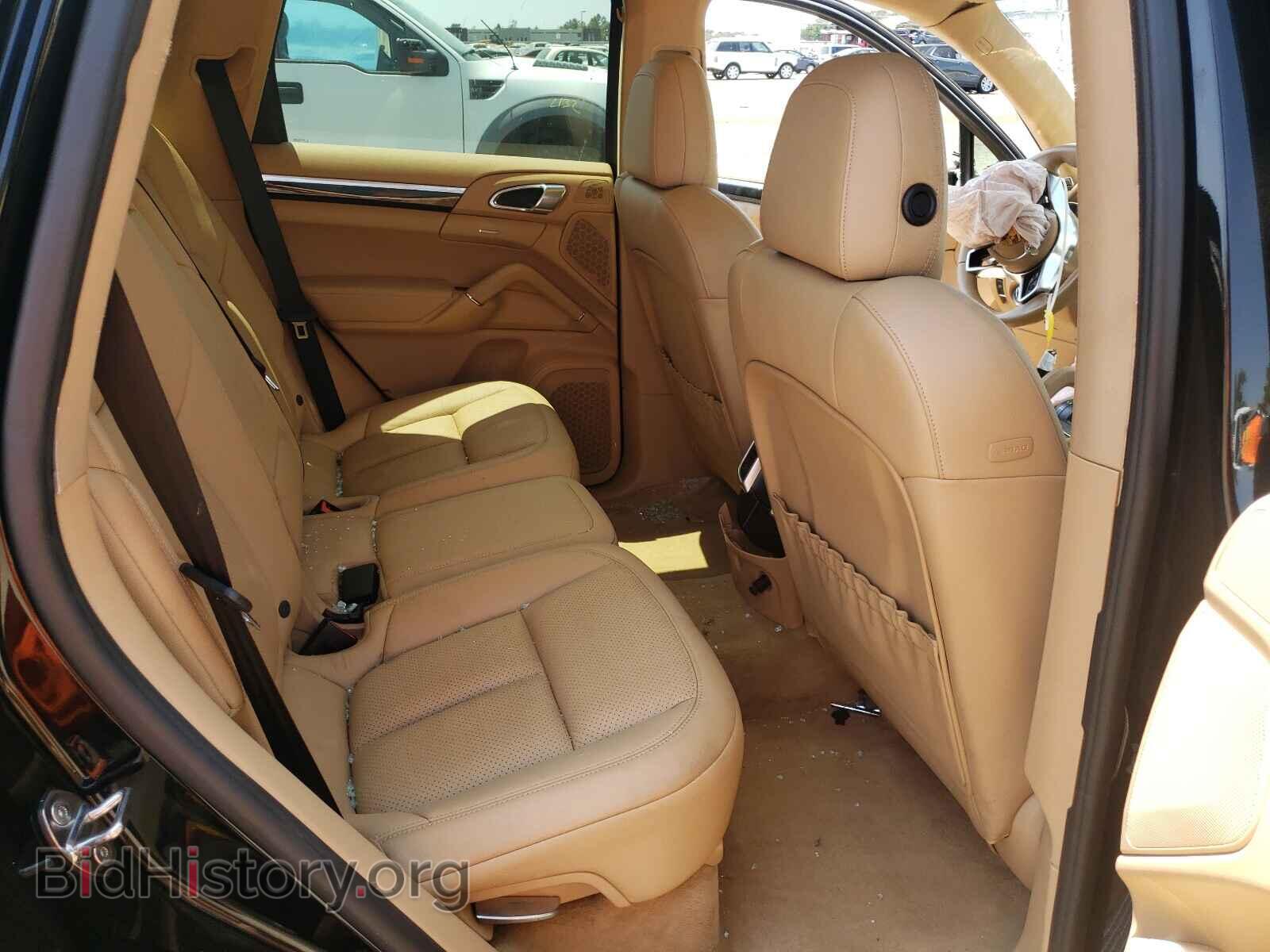 2016 PORSCHE CAYENNE - VIN: WP1AA2A26GKA37208 - Фото 6