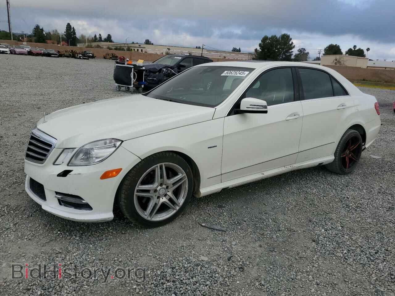 Photo WDDHF5KB9CA595416 - MERCEDES-BENZ E-CLASS 2012